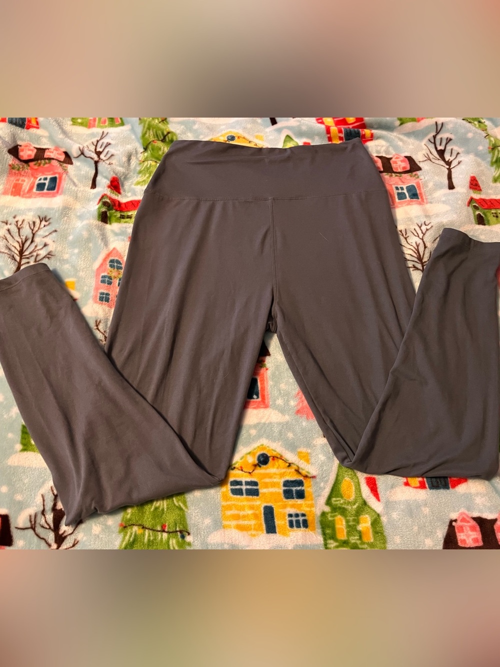 High-Rise Gray Everyday Yoga Leggings